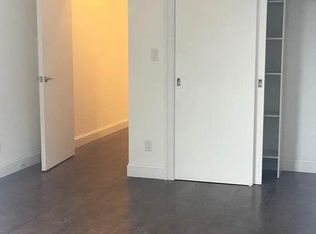 5918 57th St #3, Maspeth, NY 11378