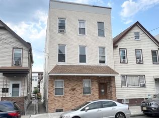406 N 2nd St, East Newark, NJ