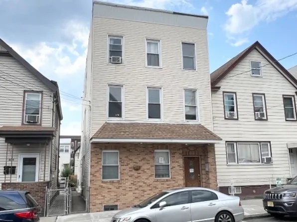 406 N 2Nd St, East Newark Boro, NJ 07029
