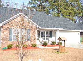 3040 Red Berry Cir, Effingham, SC 29541