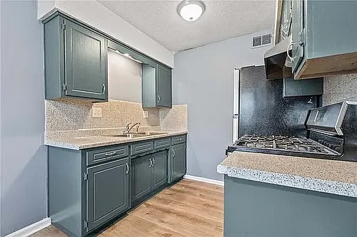 Floor plan 2 bedroom