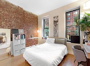 361 Vernon Ave #2C, Brooklyn, NY 11206