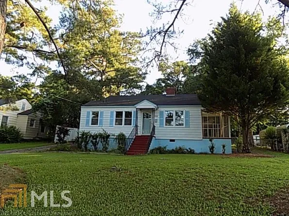 239 Beechwood Cir, Lagrange, GA 30240