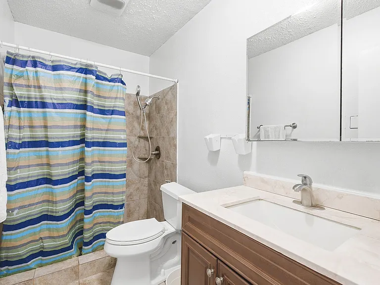 2930 Lancer Ln — Photo 14
