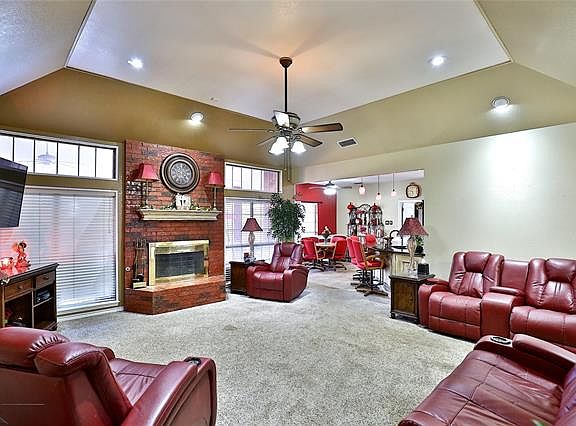5th image of 6349 Dominion Ct