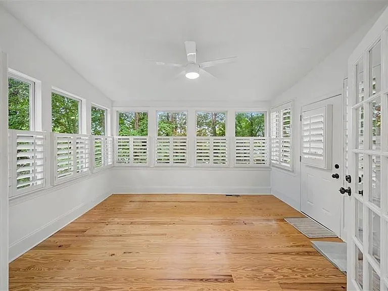 3868 Emerson St — Photo 15