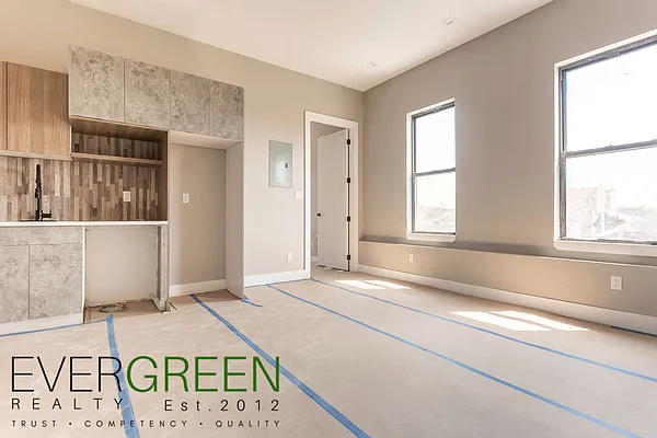 Rented by Pinn Realty | media 14