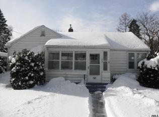 1028 S Wisner St, Jackson, MI 49203