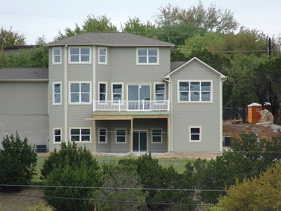 3rd image of 22038 Moulin Dr