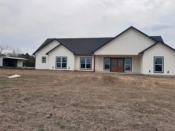 1 E Fm 1396, Windom, TX 75492