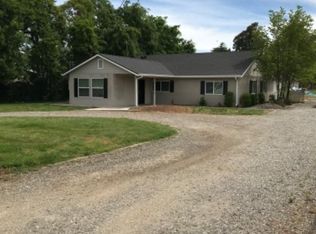 7730 Crane Rd, Oakdale, CA 95361