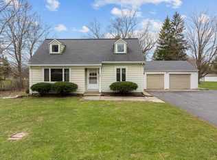 11725 N Granville Rd, Mequon, WI 53097