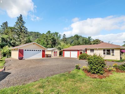891 S Elk Creek Rd, Drain, OR, 97435