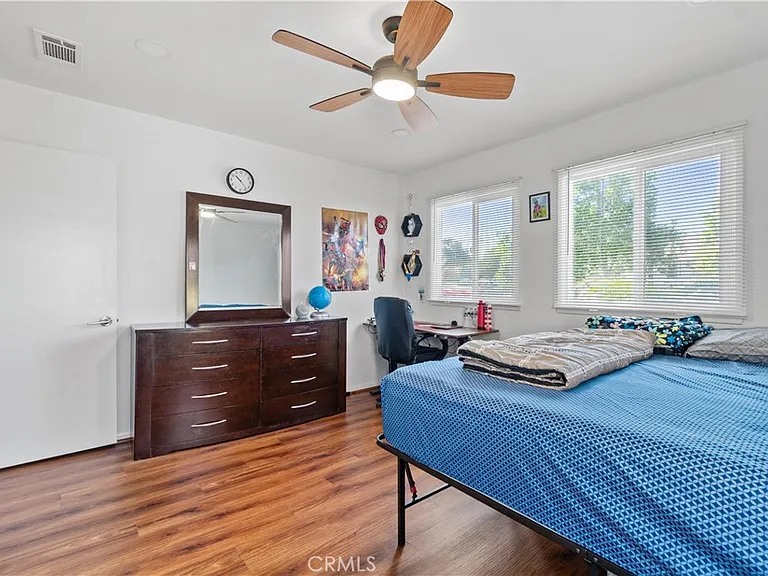 4503 Darien St — Photo 15