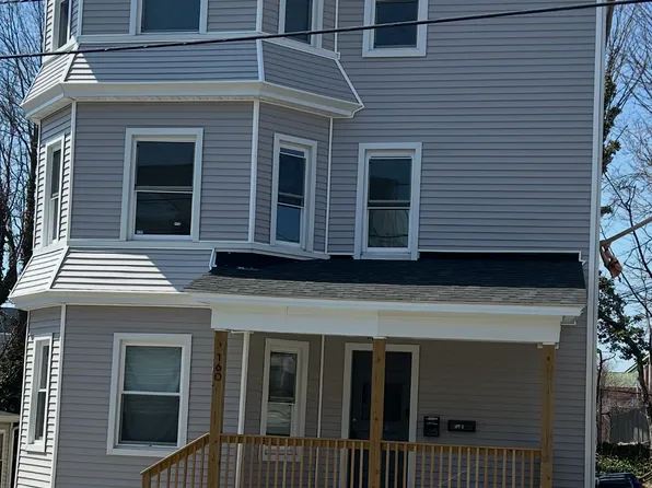 160 Robeson St #1, Fall River, MA 02720