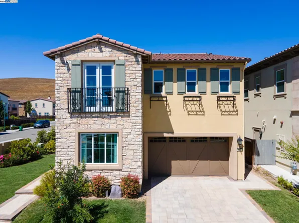 301 Arrowleaf St, San Ramon, CA 94582