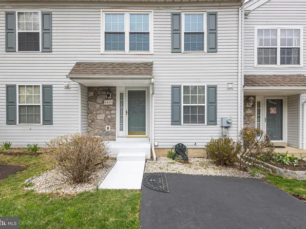 4540 Louise Saint Claire Dr, Doylestown, PA 18902