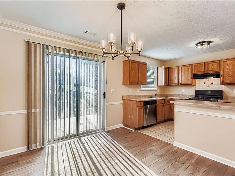 6543 Alford Way — Photo 12