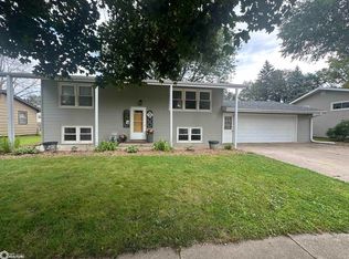 2410 Linden Ave, Iowa Falls, IA 50126