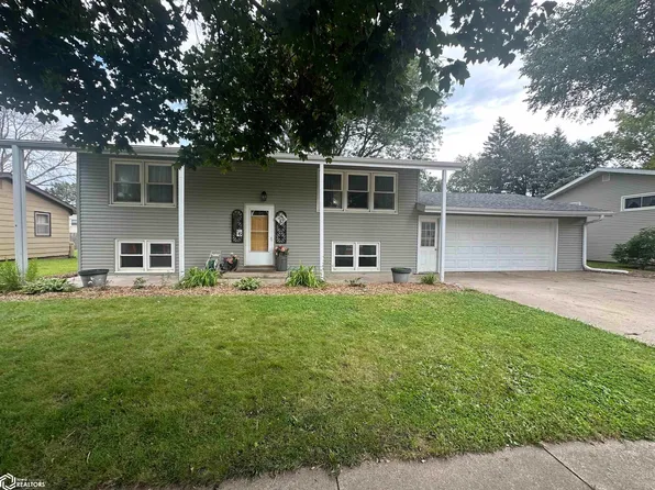 2410 Linden Ave, Iowa Falls, IA 50126