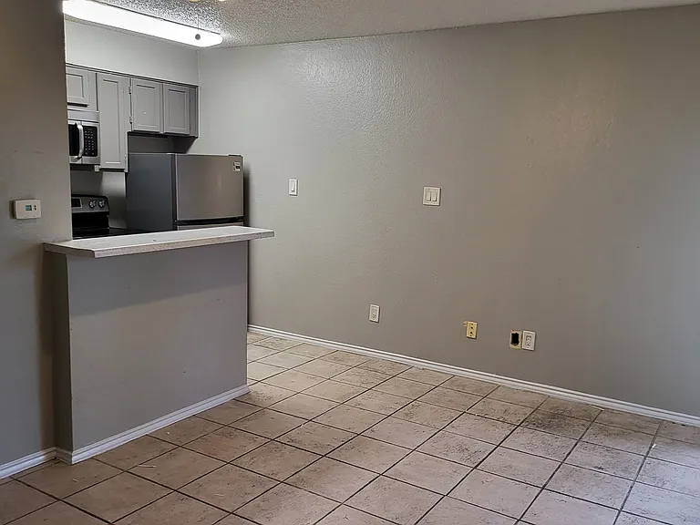 9823 Walnut St #L308 — Photo 6