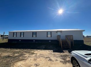 447 County Road 15, Headland, AL 36345