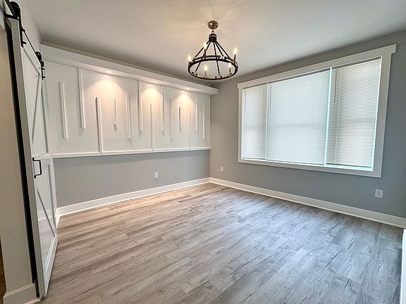4th image of 52 Tonnelle Ave #4