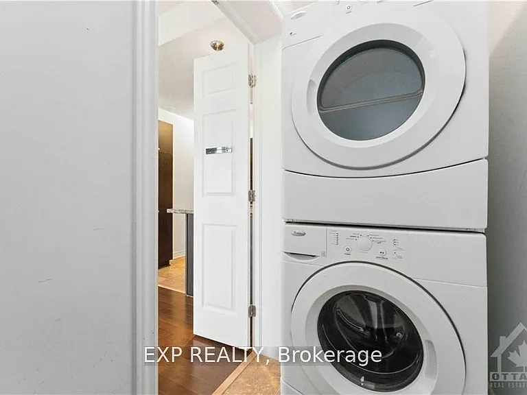920 White Alder Ave #C — Photo 27