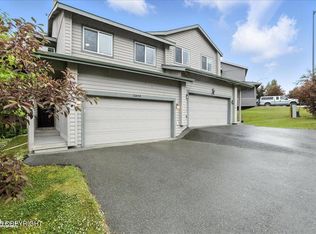 20454 Icefall Dr, Eagle River, AK 99577