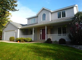 3213 Wembley Ln NW, Rochester, MN 55901