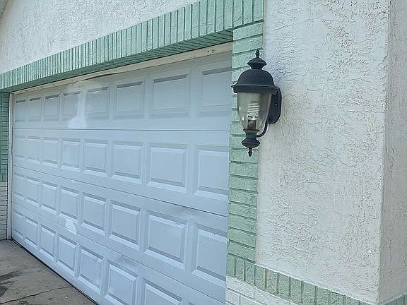 2nd image of 2520 Southern Oak Cir