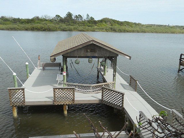1st image of 319 Palm Dr