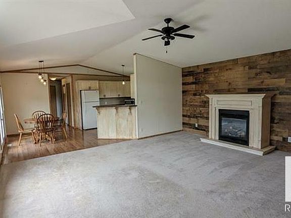 4th image of 531077 Range Road 111