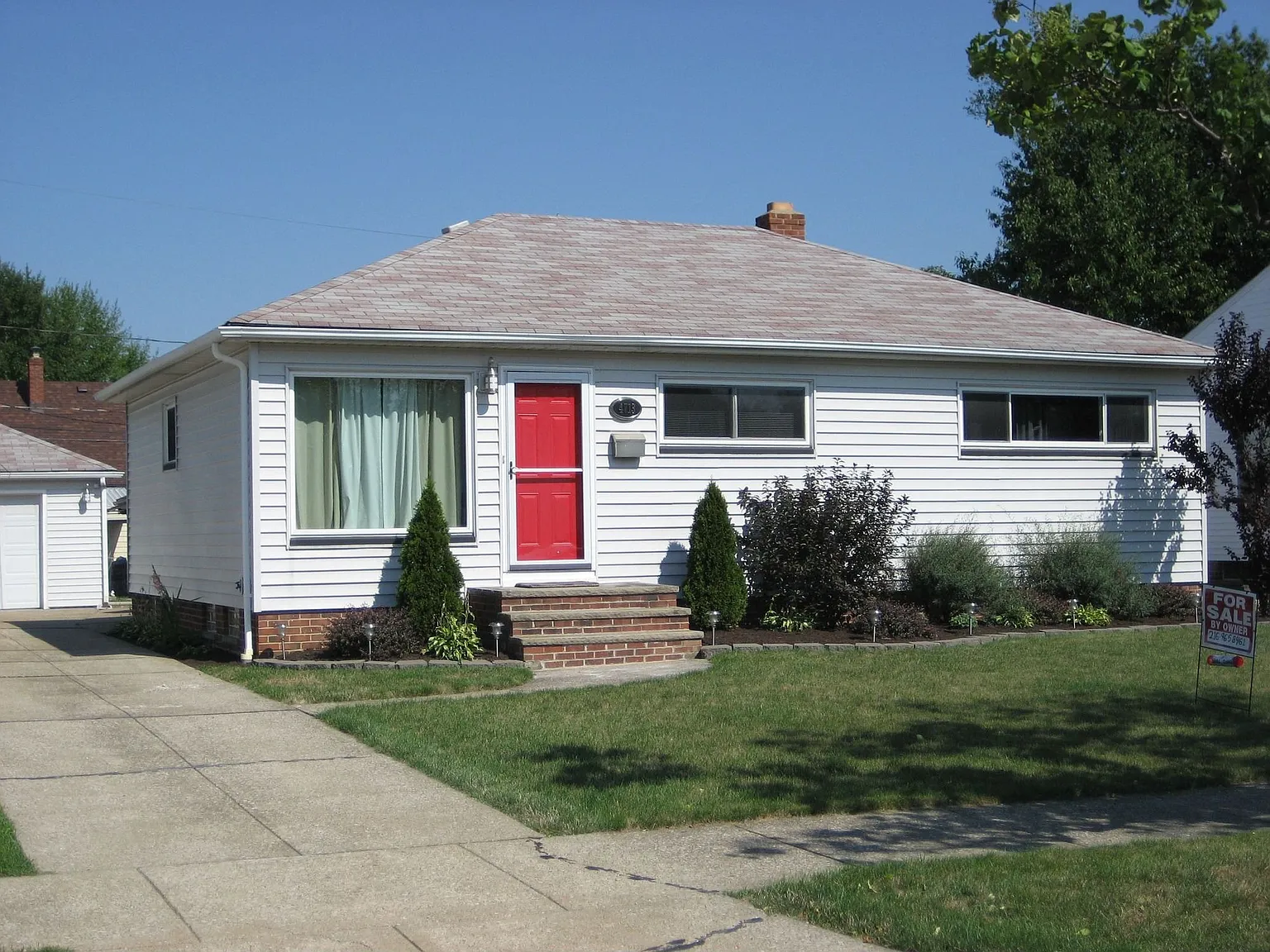 4713 Autumn Ln photo 1