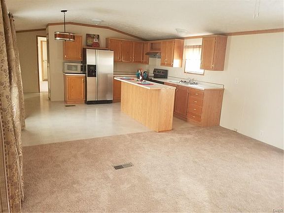 3rd image of 11026 Oakwood Village Blvd