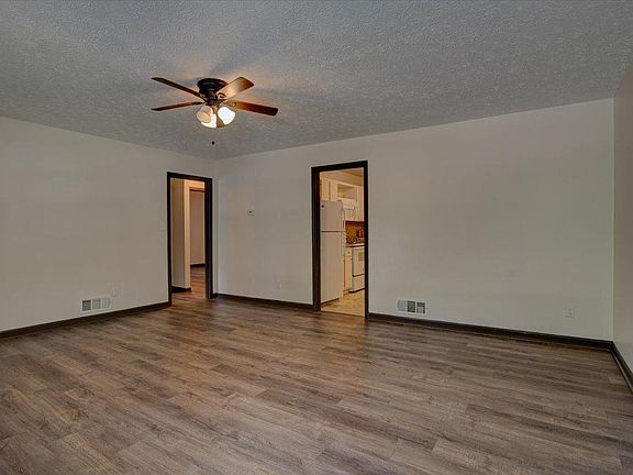 3rd image of 155 Hooten St #155/157