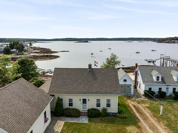 2nd image of 1 Fish Point Road