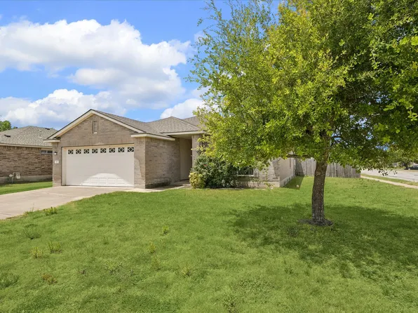 913 Remington Dr, Leander, TX 78641