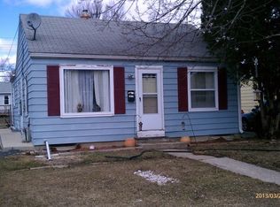 1011 Plum St, Aurora, IL 60506