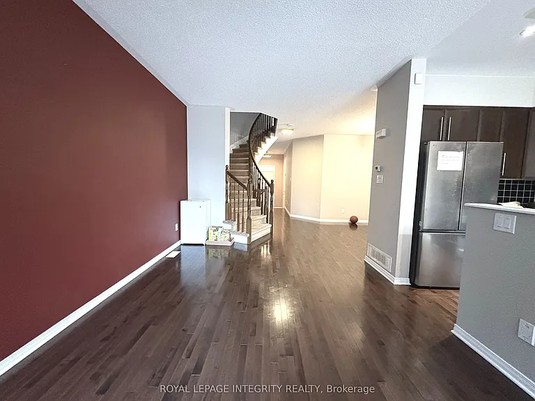 254 Badgeley Ave — Photo 16