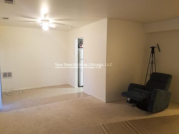 2nd image of 942 Sandpiper Ct