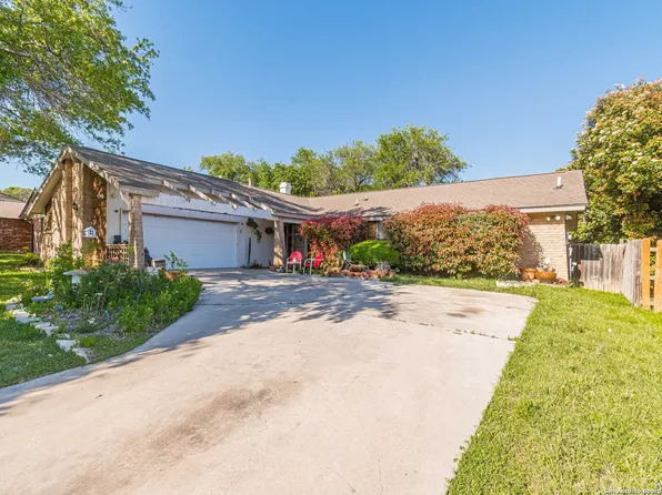 13018 Larkyorke, San Antonio, TX 78233