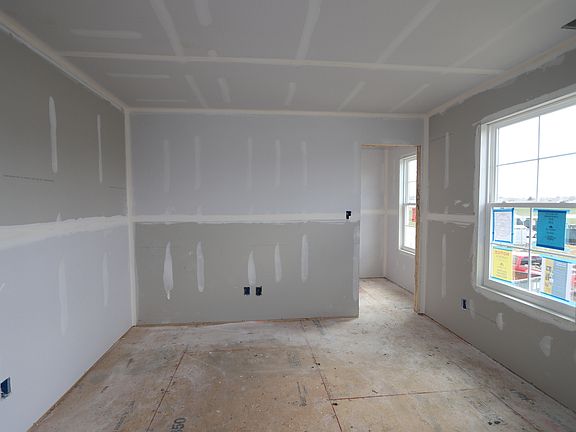 4th image of 6120 Medina Spirit Dr