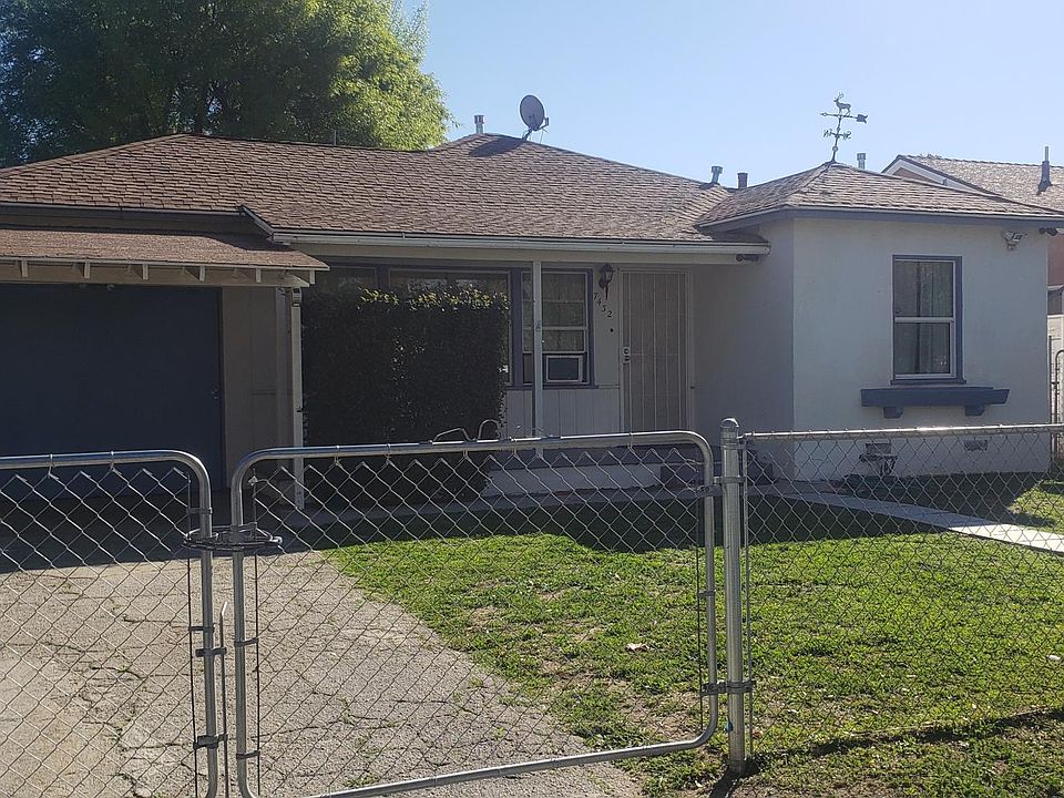 1st image of 7432 Milwood Ave #1