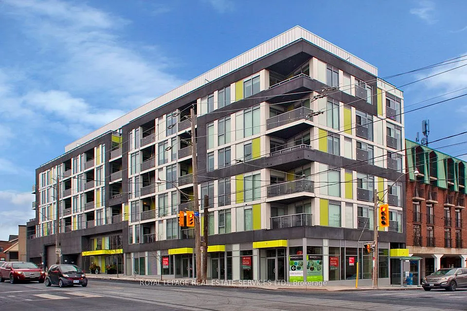 Photo 1 of 15 - 763 Woodbine Ave #504 - Toronto, ON Primary Photo - 763 Woodbine Ave #504