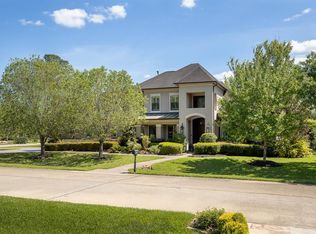 1113 Oak Park Ln, Friendswood, TX 77546