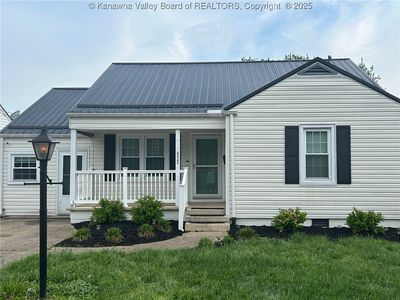 2020 Kanawha Ter, Saint Albans, WV, 25177