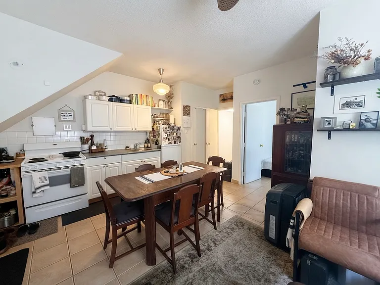 57 Cowan Ave #U302 — Photo 3