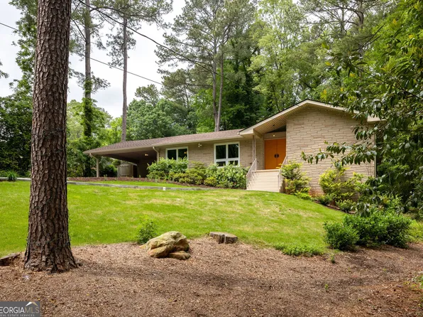 4228 Durham Cir, Stone Mountain, GA 30083