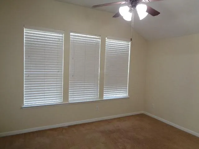 30034 Saw Oaks Dr — Photo 14